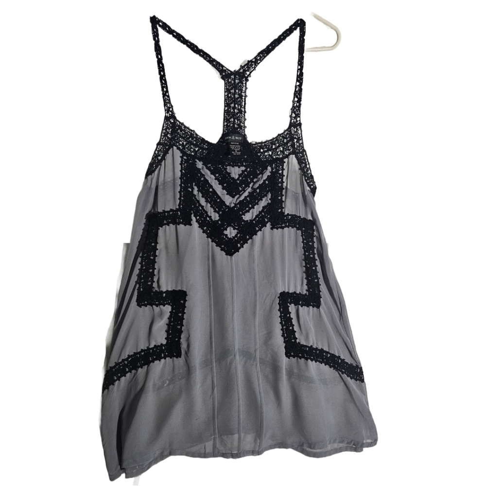 Lace geometric t back sleeveless blouse grey black